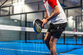 So findest du den richtigen Padel-Schläger